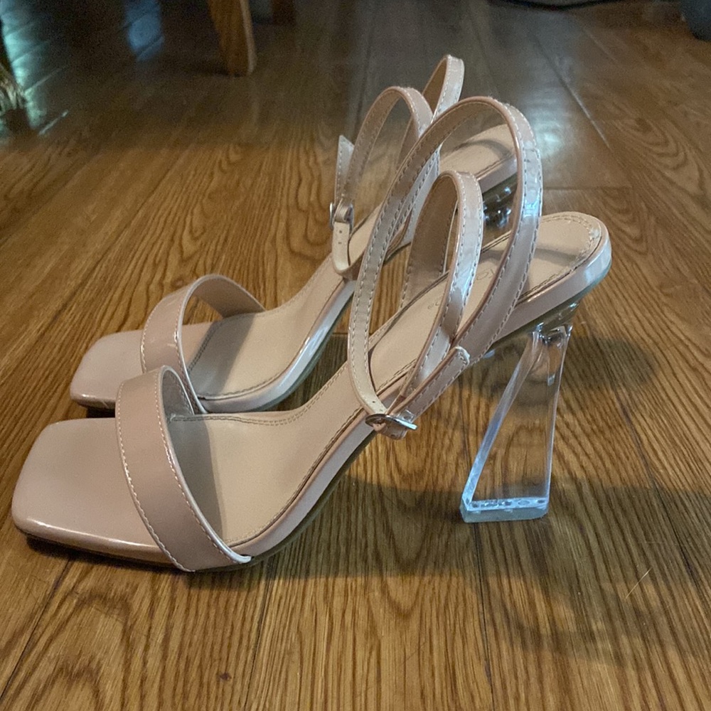 Nude skin color heels they have been worn one time for my pageant - Picture 3 of 3